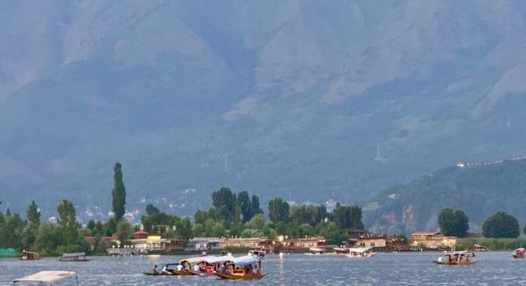 SRINAGAR TRAVEL PACKAGES (2)